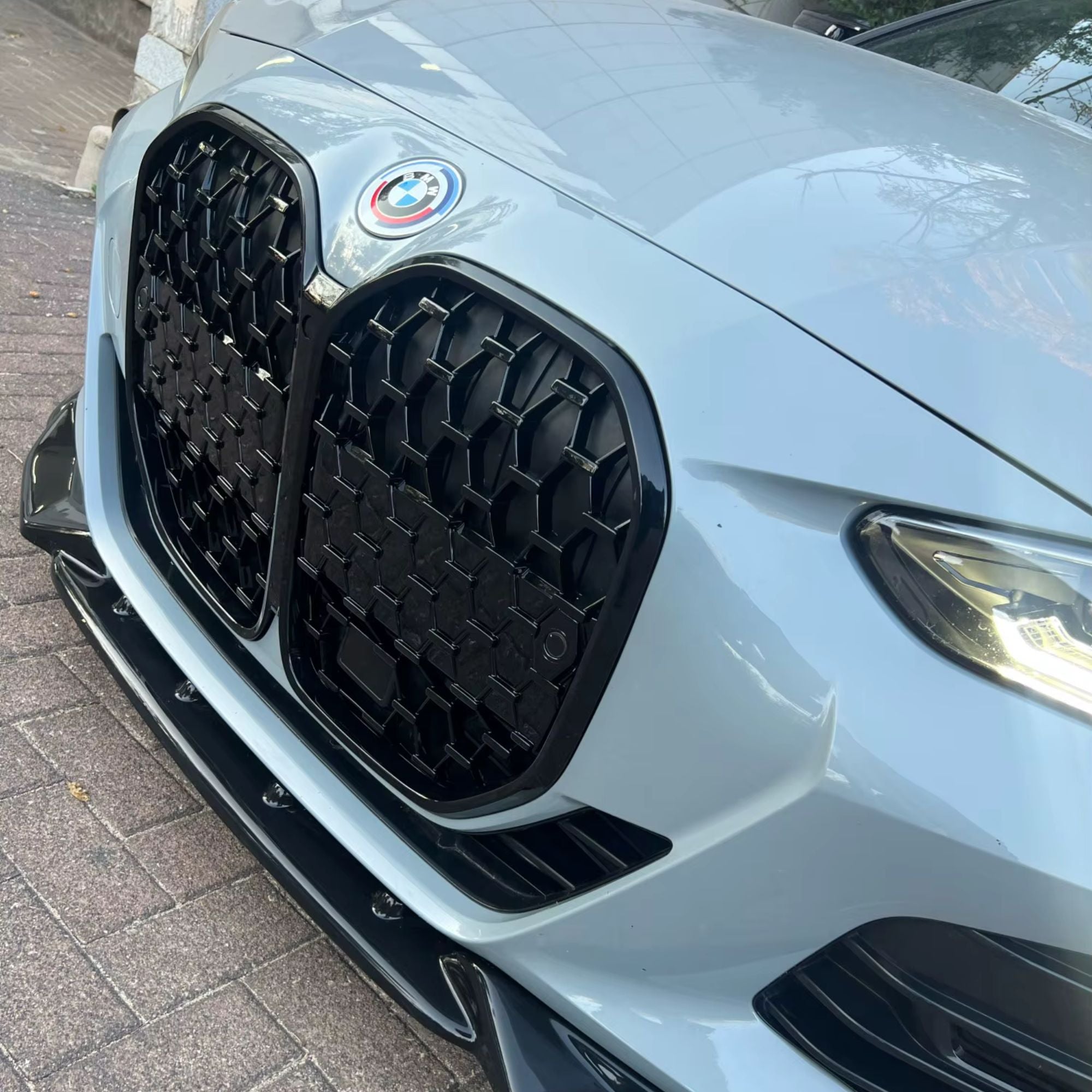 BMW 4 Series G26 Gloss Black Diamond Front Grill (2020-2022)