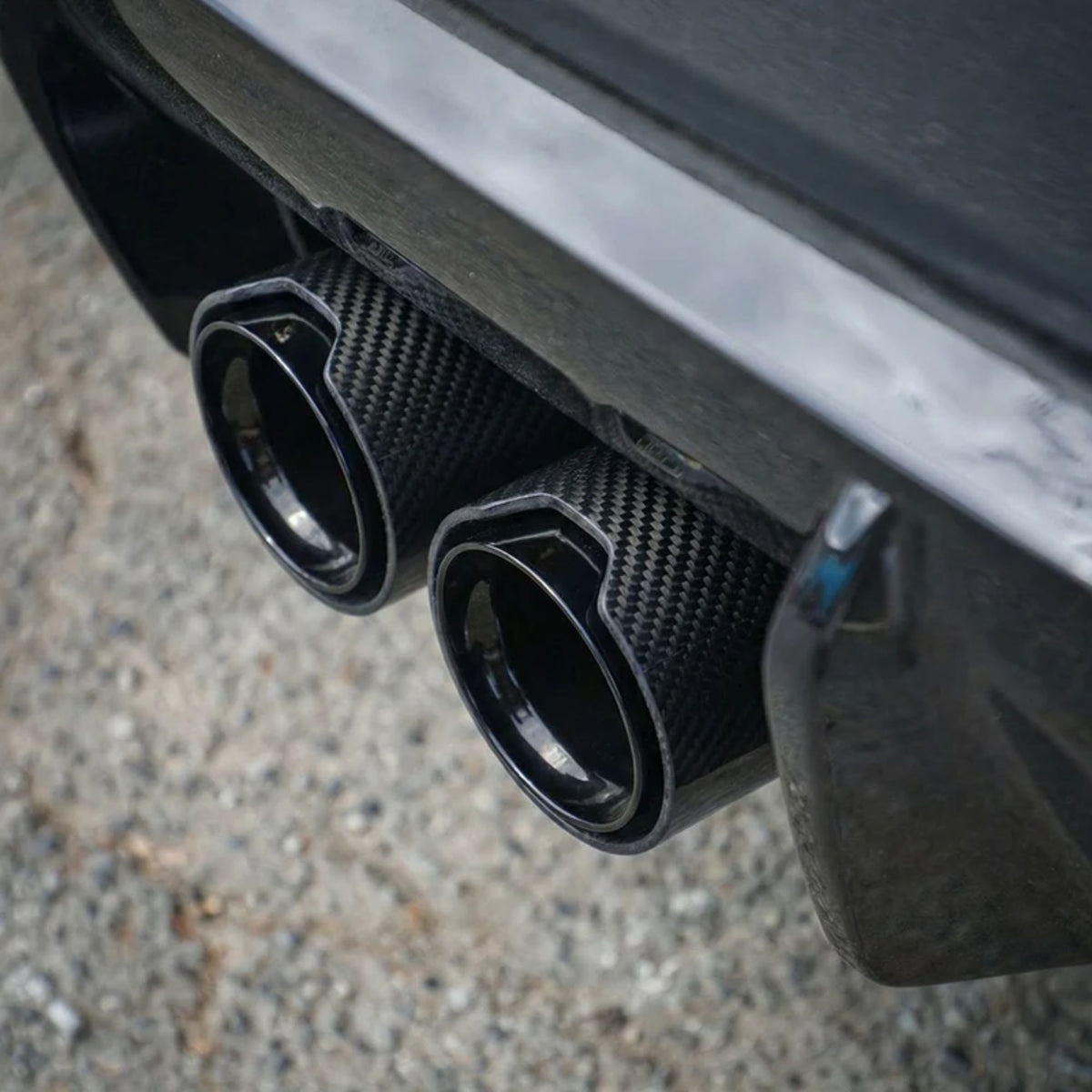 BMW 5 Series 535i (F10/F11) Straight Cut Carbon Exhaust Tips